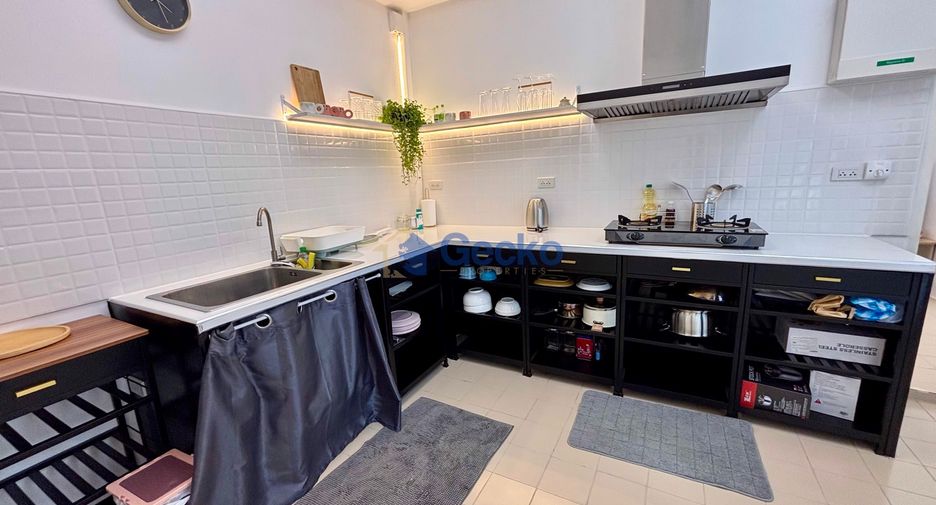 Haus zur Miete mit 2 Zimmer in Bang Lamung, Chonburi