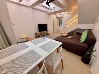 Haus zur Miete mit 2 Zimmer in Bang Lamung, Chonburi