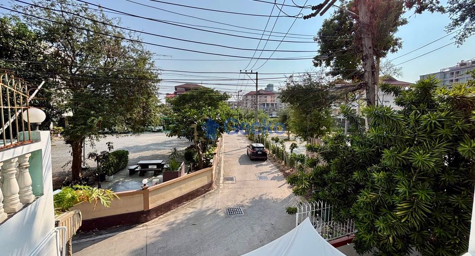 Haus zur Miete mit 2 Zimmer in Bang Lamung, Chonburi
