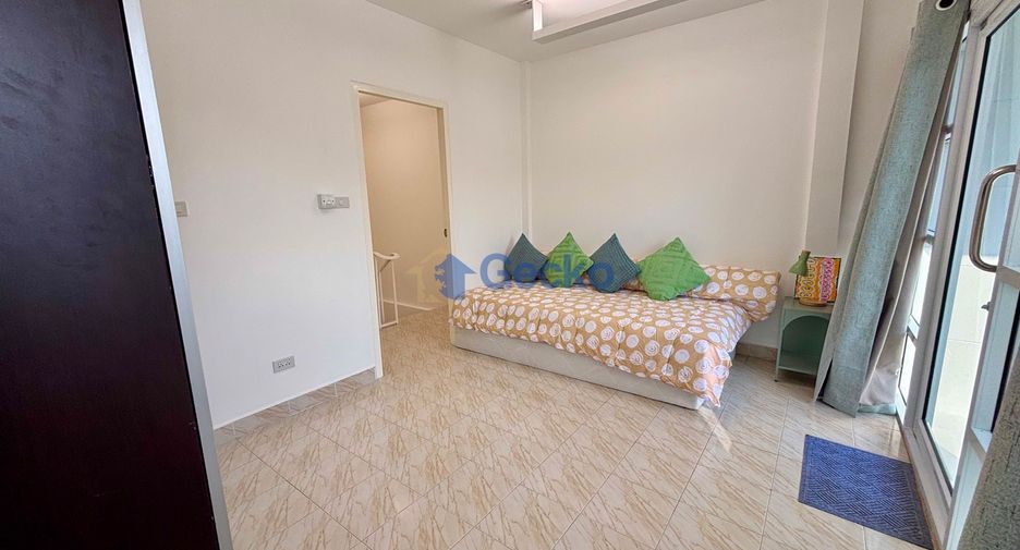 Haus zur Miete mit 2 Zimmer in Bang Lamung, Chonburi