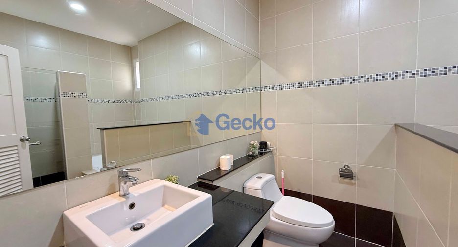 Haus zur Miete mit 3 Zimmer in Bang Lamung, Chonburi