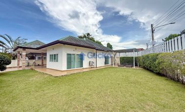 Haus zur Miete mit 3 Zimmer in Bang Lamung, Chonburi