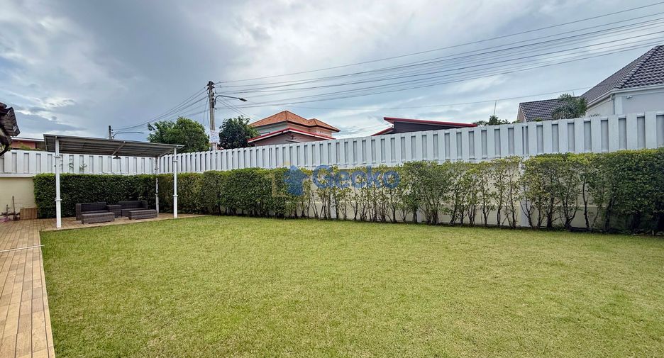 Haus zur Miete mit 3 Zimmer in Bang Lamung, Chonburi