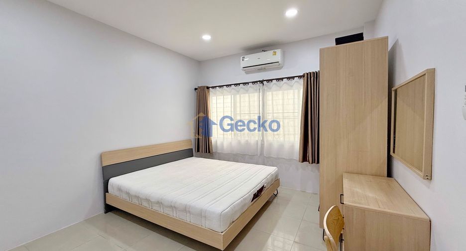 Haus zur Miete mit 3 Zimmer in Bang Lamung, Chonburi