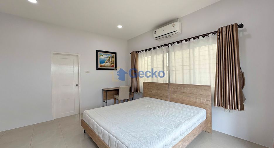 Haus zur Miete mit 3 Zimmer in Bang Lamung, Chonburi
