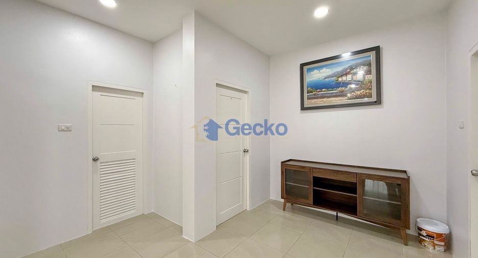 Haus zur Miete mit 3 Zimmer in Bang Lamung, Chonburi