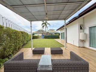 Haus zur Miete mit 3 Zimmer in Bang Lamung, Chonburi