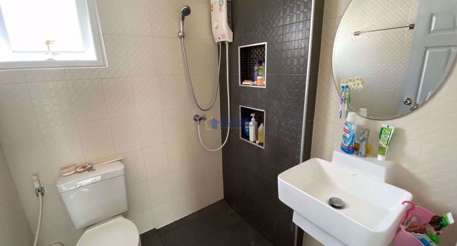 For rent 3 bedrooms house in Bang Lamung, Chonburi