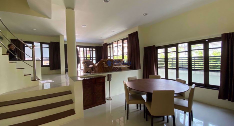 À louer 2 chambres maison à Bang Lamung, Chonburi