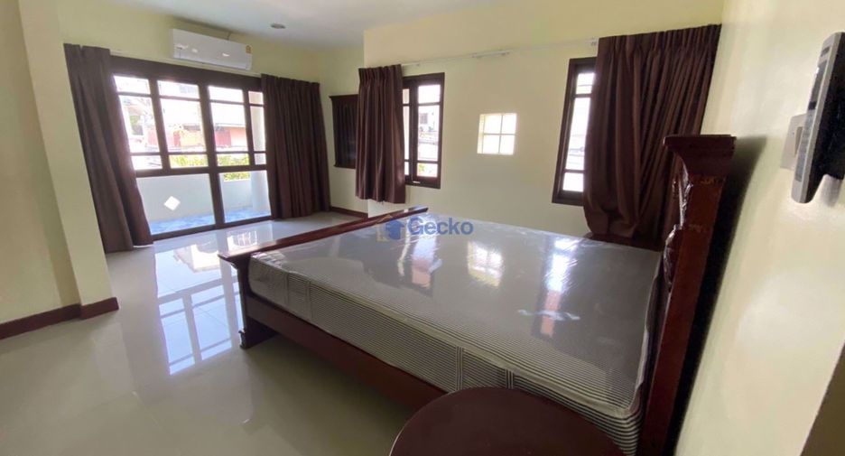 À louer 2 chambres maison à Bang Lamung, Chonburi