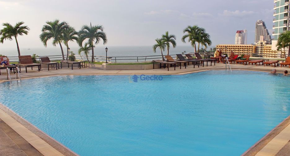 For rent 2 bedrooms condo in Bang Lamung, Chonburi