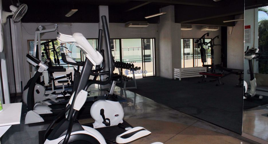 For rent and for sale 1 bed condo in Bang Lamung, Chonburi