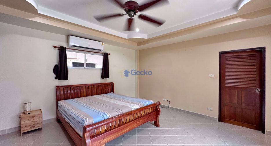 Haus zur Miete mit 3 Zimmer in Bang Lamung, Chonburi