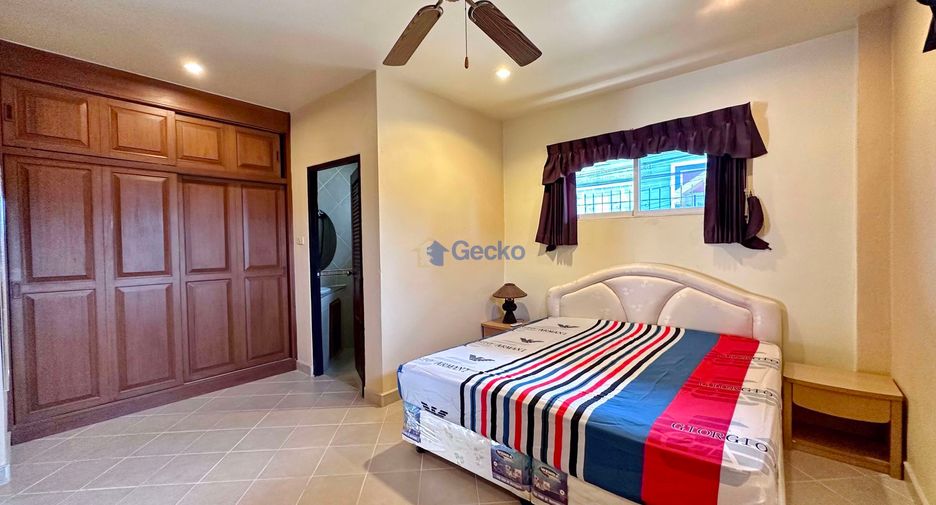 Haus zur Miete mit 3 Zimmer in Bang Lamung, Chonburi