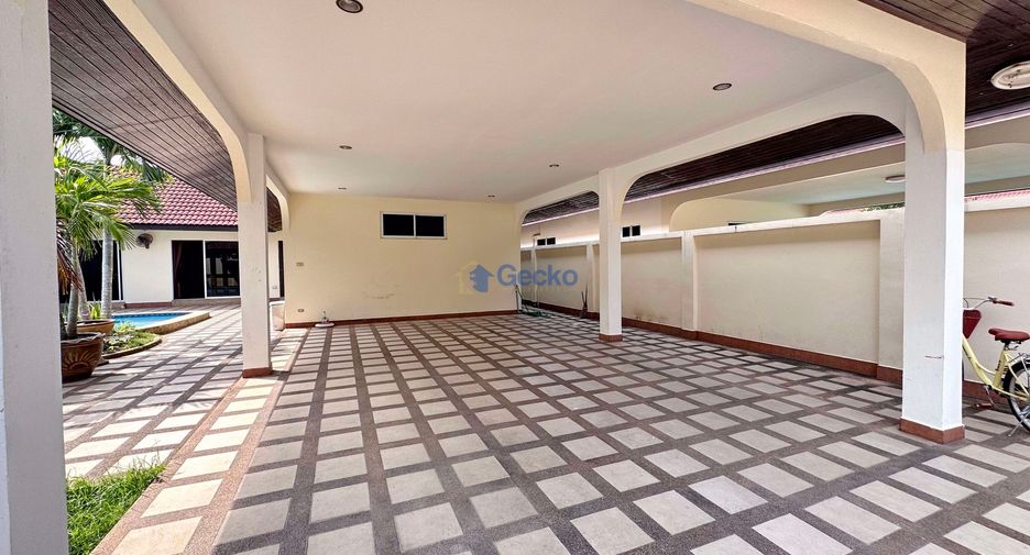 Haus zur Miete mit 3 Zimmer in Bang Lamung, Chonburi
