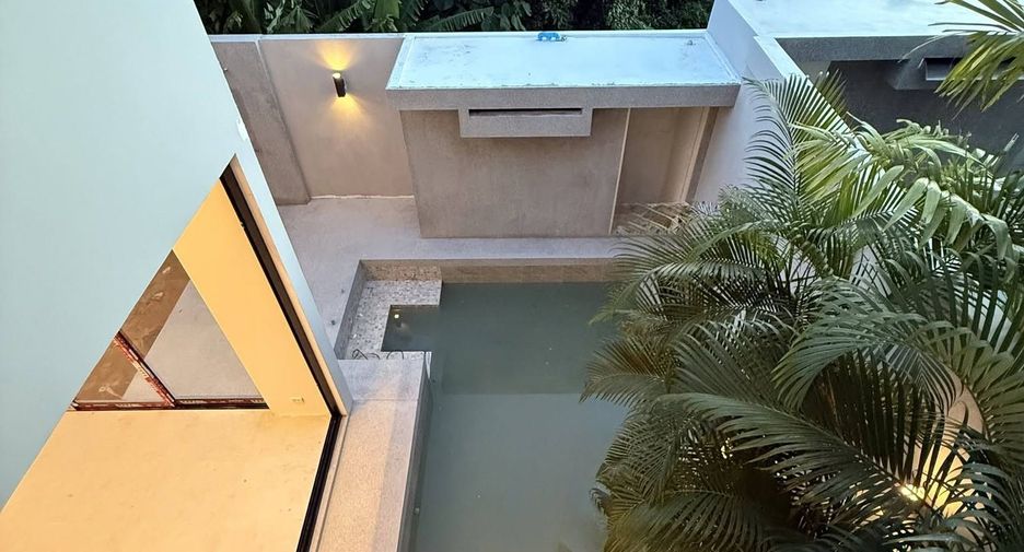 For sale 3 bedrooms villa in Thalang, Phuket