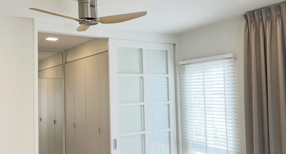 For rent 4 bedrooms house in Bang Phli, Samut Prakan