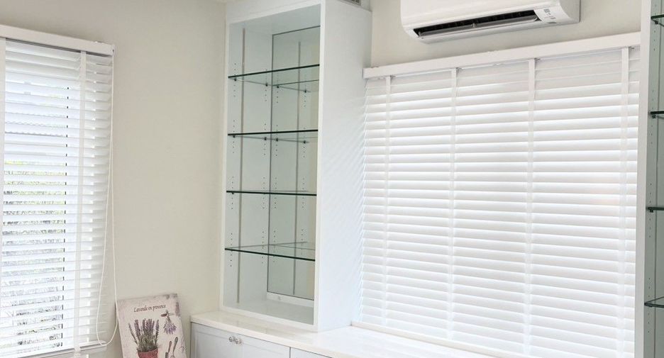 For rent 4 bedrooms house in Bang Phli, Samut Prakan