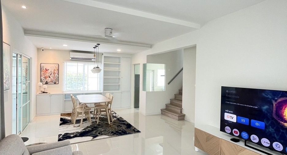 For rent 4 bedrooms house in Bang Phli, Samut Prakan