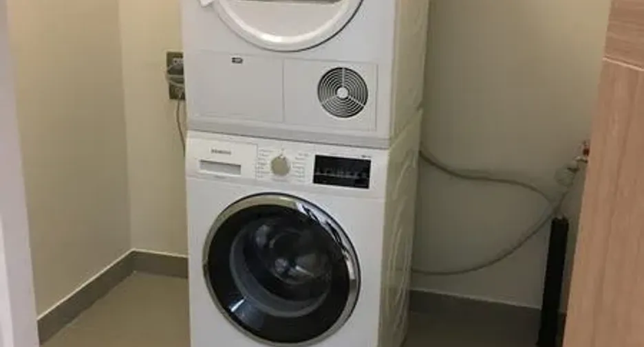 Wohnung zur Miete mit 2 Zimmer in Pathum Wan, Bangkok