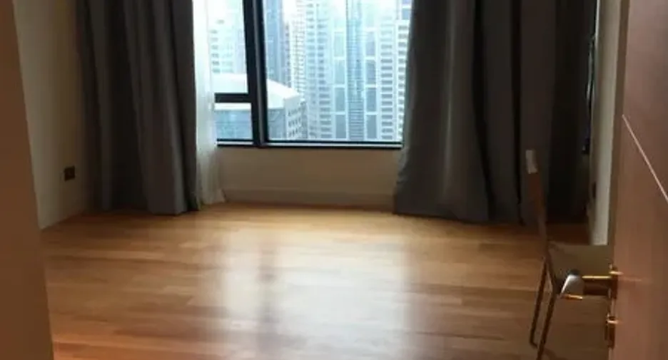 Wohnung zur Miete mit 2 Zimmer in Pathum Wan, Bangkok