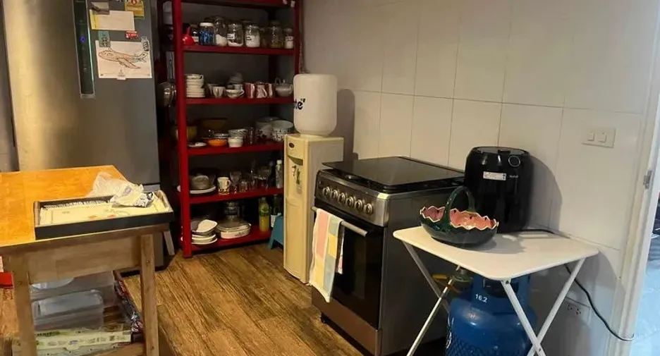 Oficina en alquiler de 4 habitaciones en Sathon, Bangkok