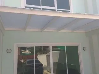 Reihenhaus zur Miete mit 2 Zimmer in Phra Khanong, Bangkok