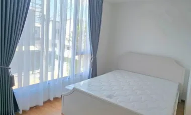 For rent 3 bedrooms townhouse in Bang Phli, Samut Prakan
