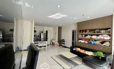 For sale 2 bedrooms condo in Bang Kapi, Bangkok