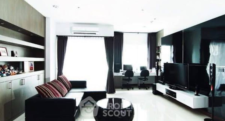 For sale 2 bedrooms condo in Bang Kapi, Bangkok