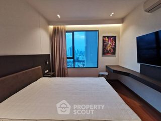 À vendre 2 chambres condo à Yan Nawa, Bangkok