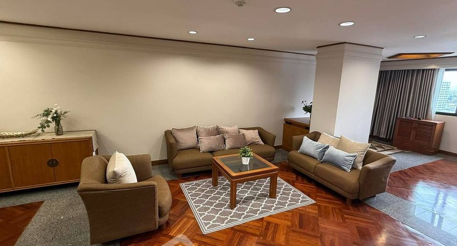À louer 2 chambres condo à Watthana, Bangkok