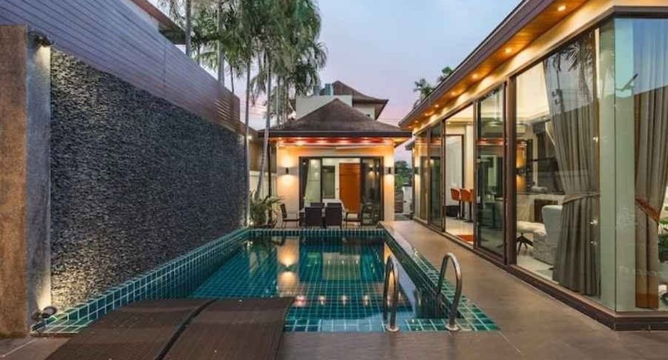 For rent 4 bedrooms villa in Mueang Phuket, Phuket