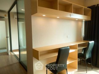 For rent 2 bedrooms condo in Bang Phlat, Bangkok
