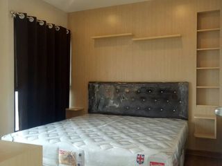 For rent 2 bedrooms condo in Bang Phlat, Bangkok