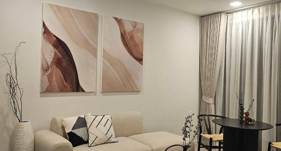 Casa en alquiler de 4 habitaciones en Saphan Sung, Bangkok