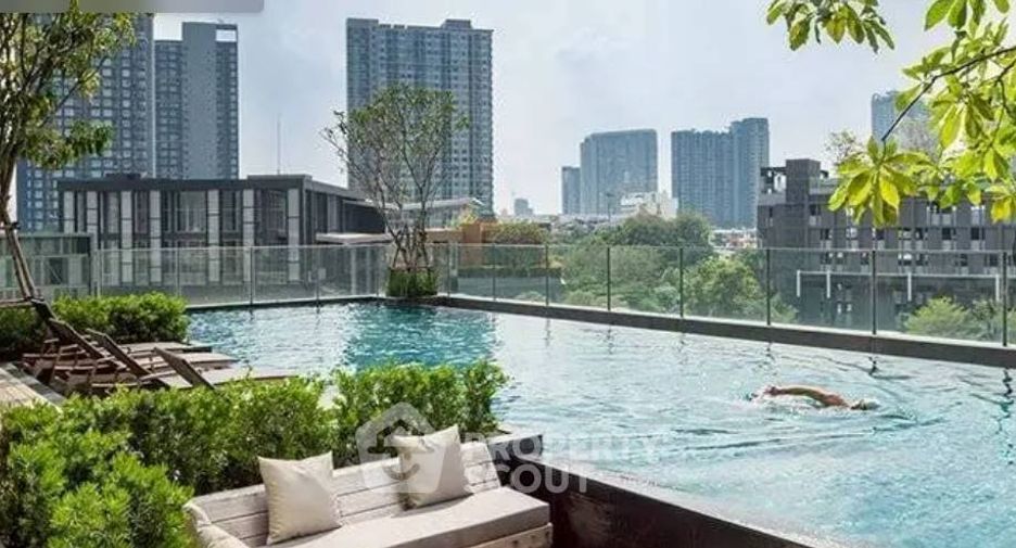 For sale 1 bed condo in Watthana, Bangkok
