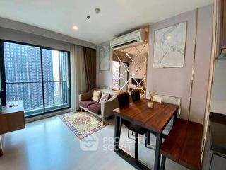 À louer 2 chambres condo à Huai Khwang, Bangkok