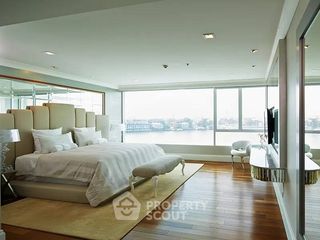 For sale 3 ベッドルーム condo in Dusit, Bangkok