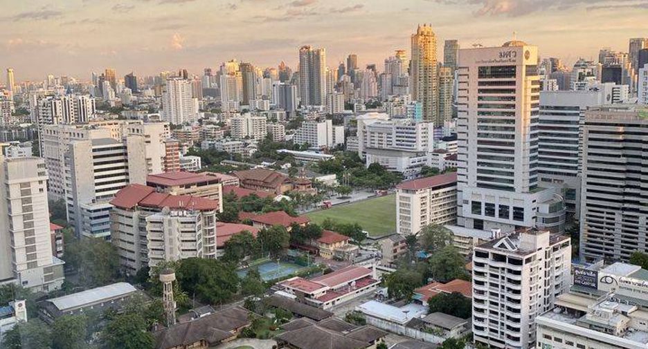 For sale 1 bed condo in Watthana, Bangkok