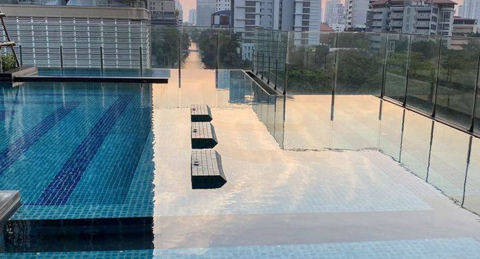 For sale 1 bed condo in Watthana, Bangkok
