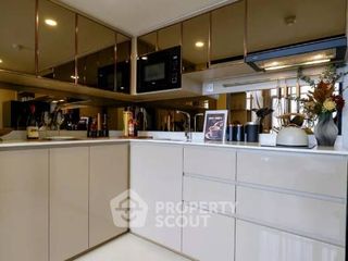 For sale 2 ベッドルーム condo in Ratchathewi, Bangkok