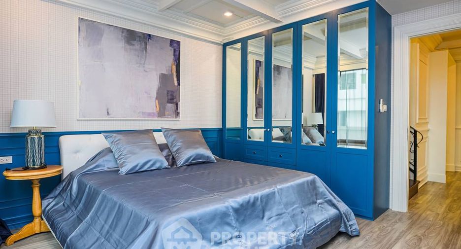À vendre 3 chambres condo à Khlong Toei, Bangkok