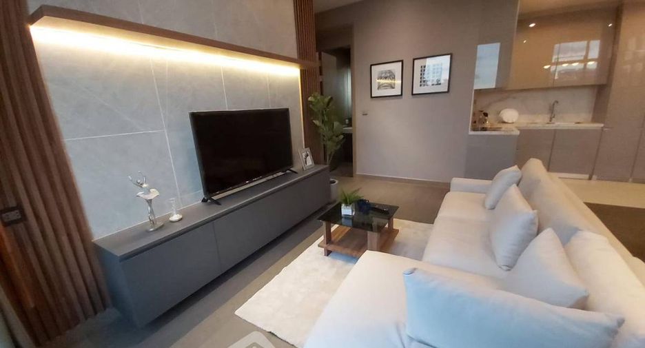 For sale 2 bedrooms condo in Watthana, Bangkok