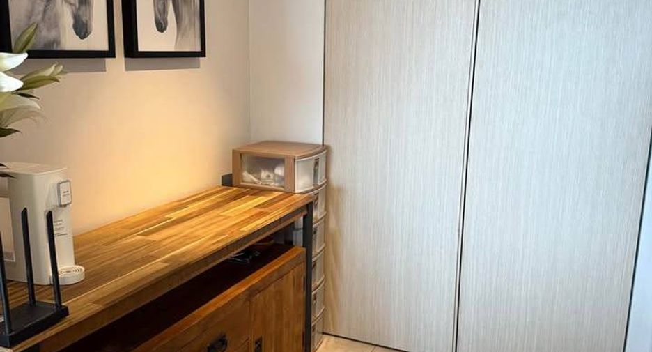 For sale 2 ベッドルーム condo in Watthana, Bangkok