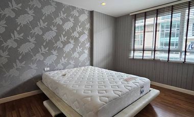 Wohnung zum Kauf mit 1 Zimmer in Watthana, Bangkok