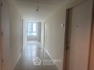 For sale 2 bedrooms condo in Bang Sue, Bangkok