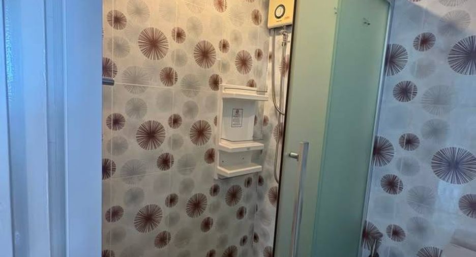 For sale 2 ベッドルーム condo in Bang Sue, Bangkok