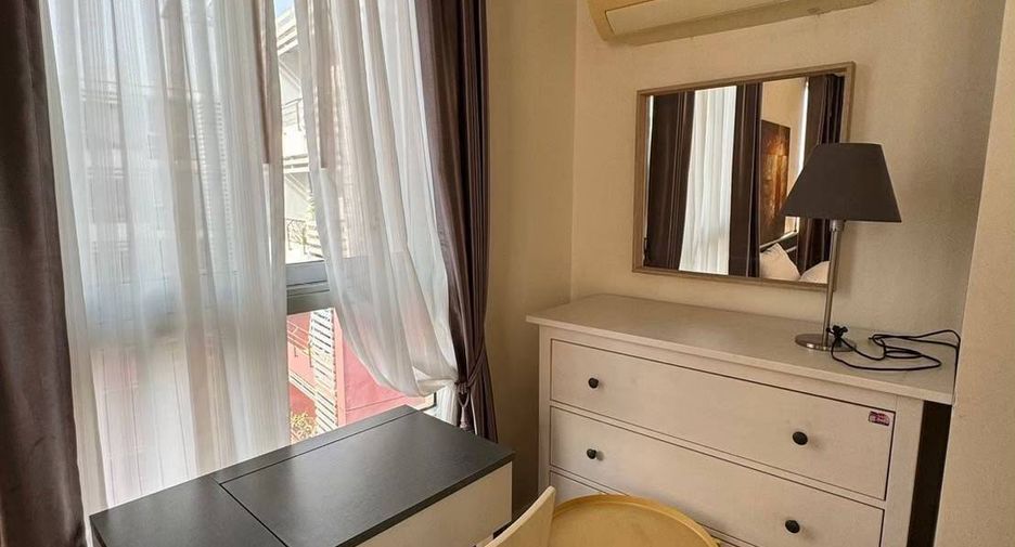 For rent そして for sale 2 ベッドルーム condo in Din Daeng, Bangkok