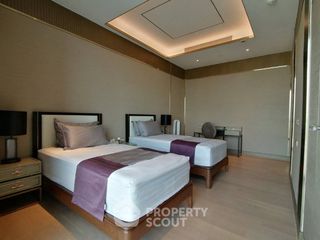 For rent and for sale 3 bedrooms condo in Khlong San, Bangkok